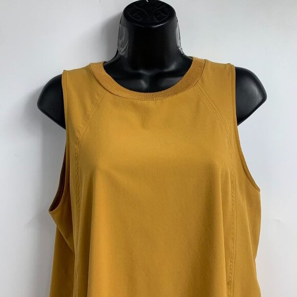 Athleta Women's Zypher Crew Neck Stretch Taper Athletic Tank Top Size S - Picture 4 of 14